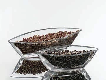 11" X 3" Clear Large Boat Vase - 30 Pieces 3 11" X 3" Clear Large Boat Vase - 30 Pieces - Image 3