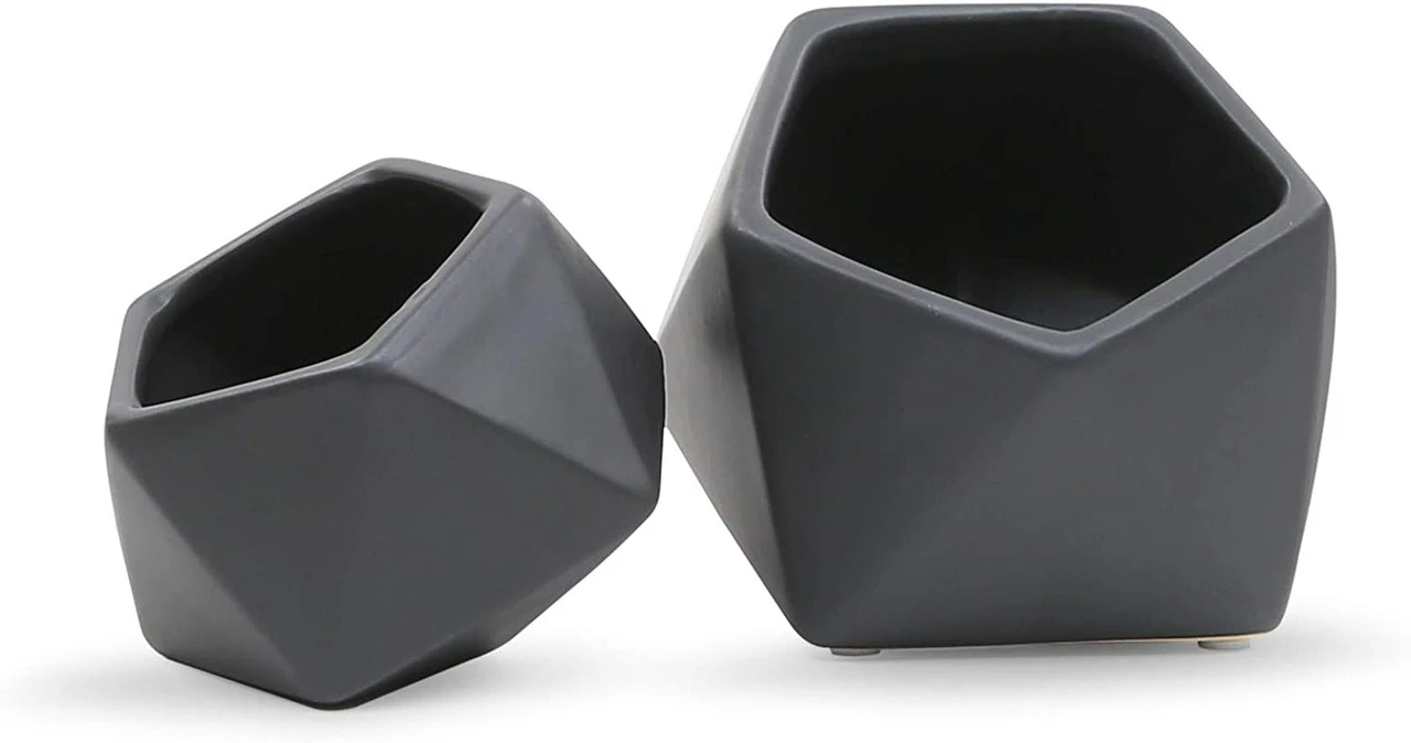 4.2" X 3.35" Small Tilted Geometric Pot - Matte Black - 24 Pieces 2 4.2" X 3.35" Small Tilted Geometric Pot - Matte Black - 24 Pieces - Image 2