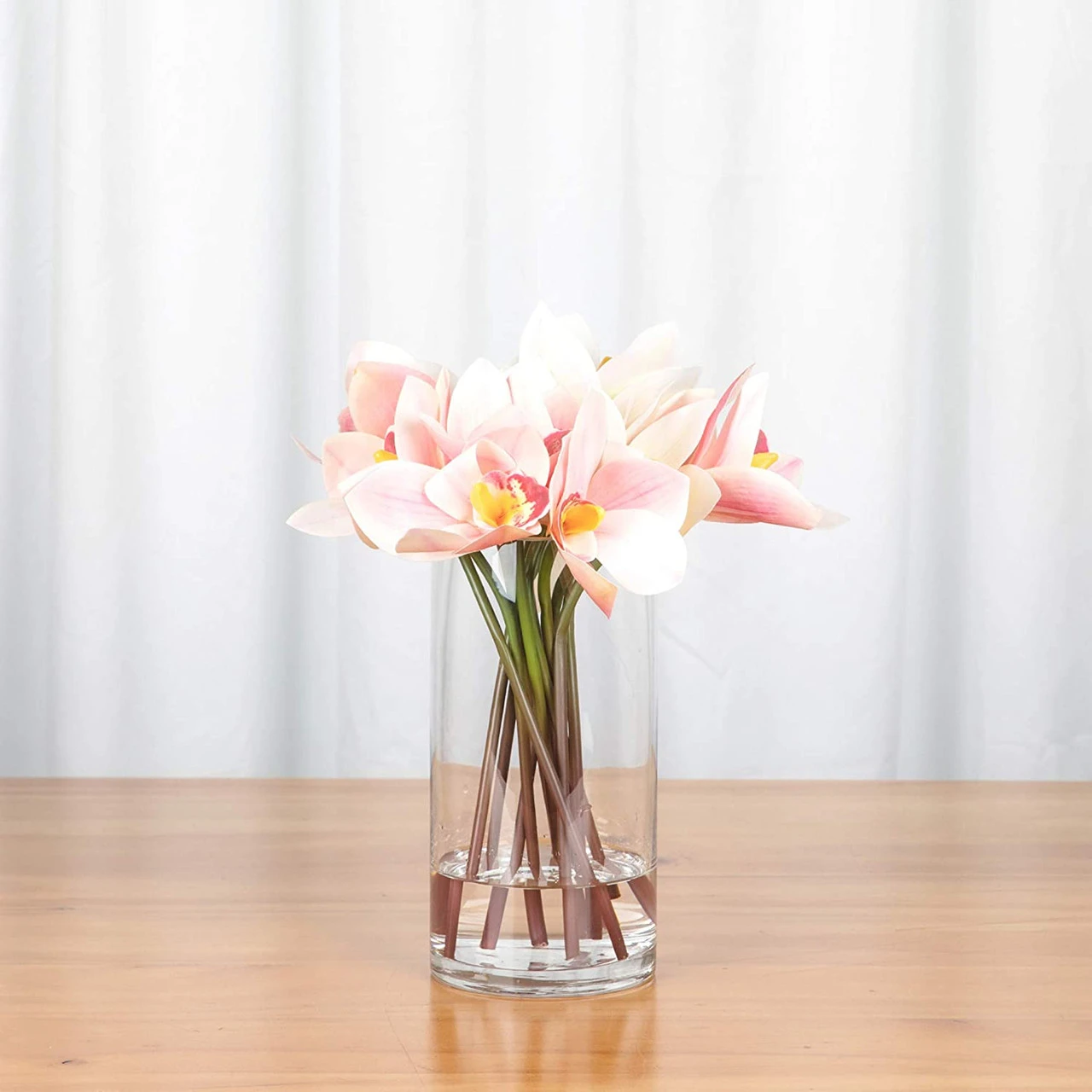 6" X 8" Cylinder Glass Vase - 12 Pieces 4 6" X 8" Cylinder Glass Vase - 12 Pieces - Image 4