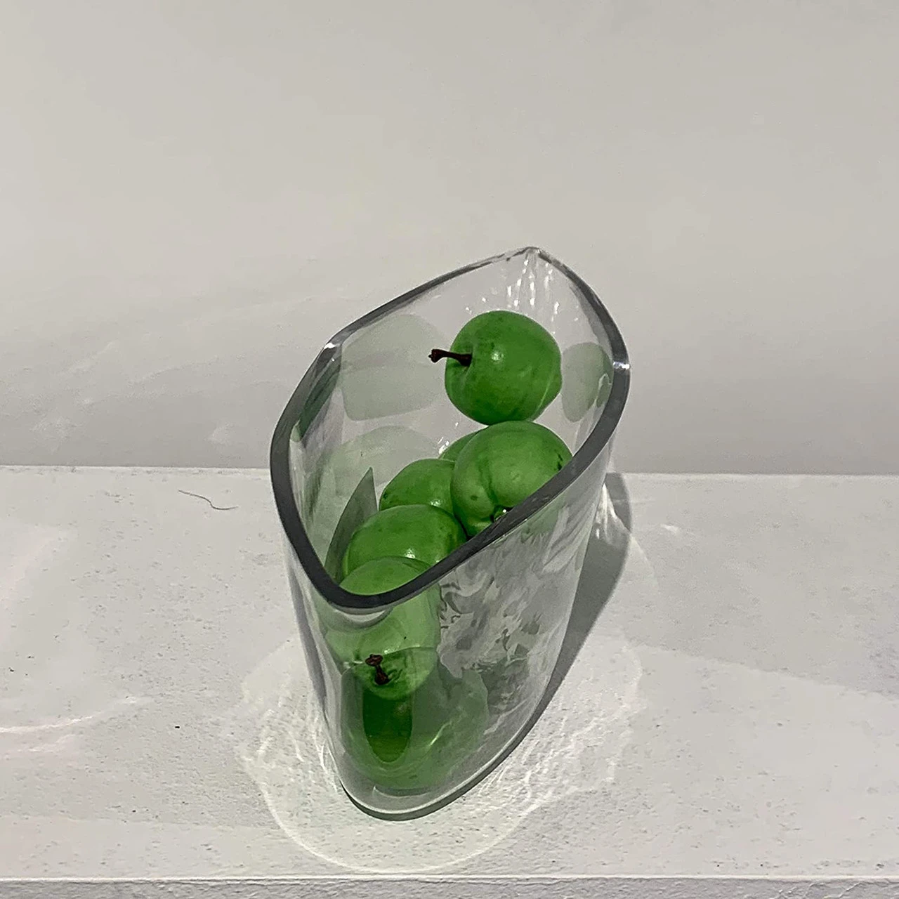 11" X 3" Clear Large Boat Vase - 30 Pieces 5 11" X 3" Clear Large Boat Vase - 30 Pieces - Image 5