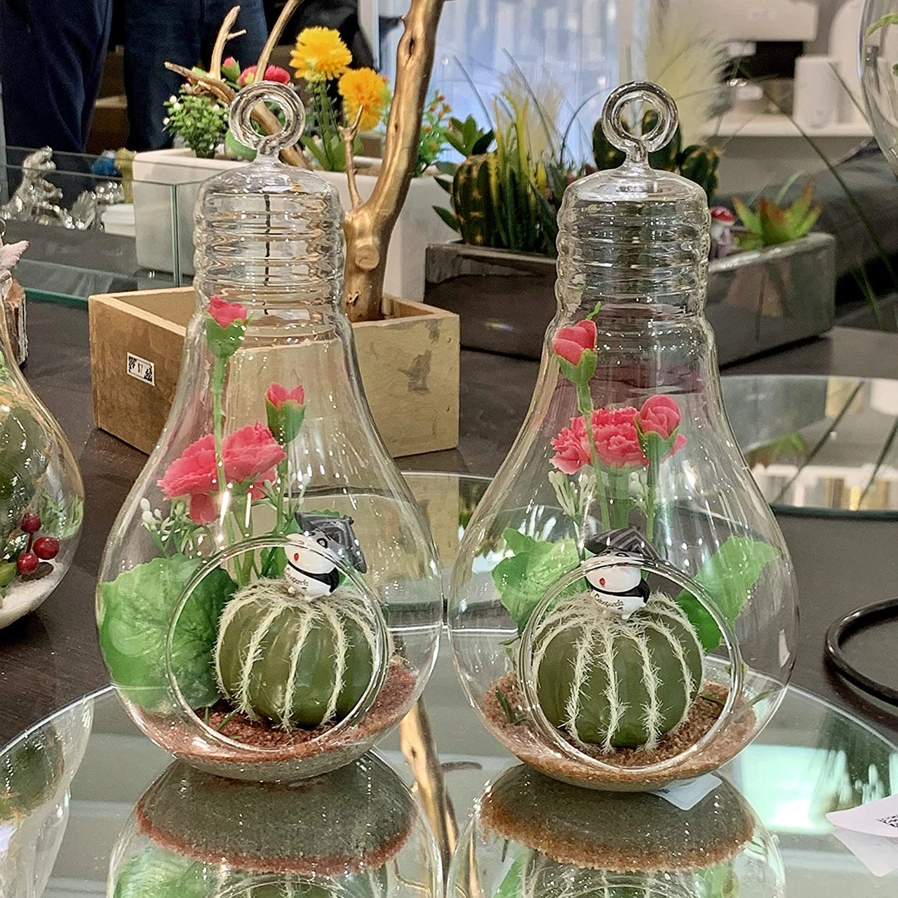 4.25" X 8.25" Hanging Bulb Terrarium Candle Holder - 24 Pieces 6 4.25" X 8.25" Hanging Bulb Terrarium Candle Holder - 24 Pieces - Image 6