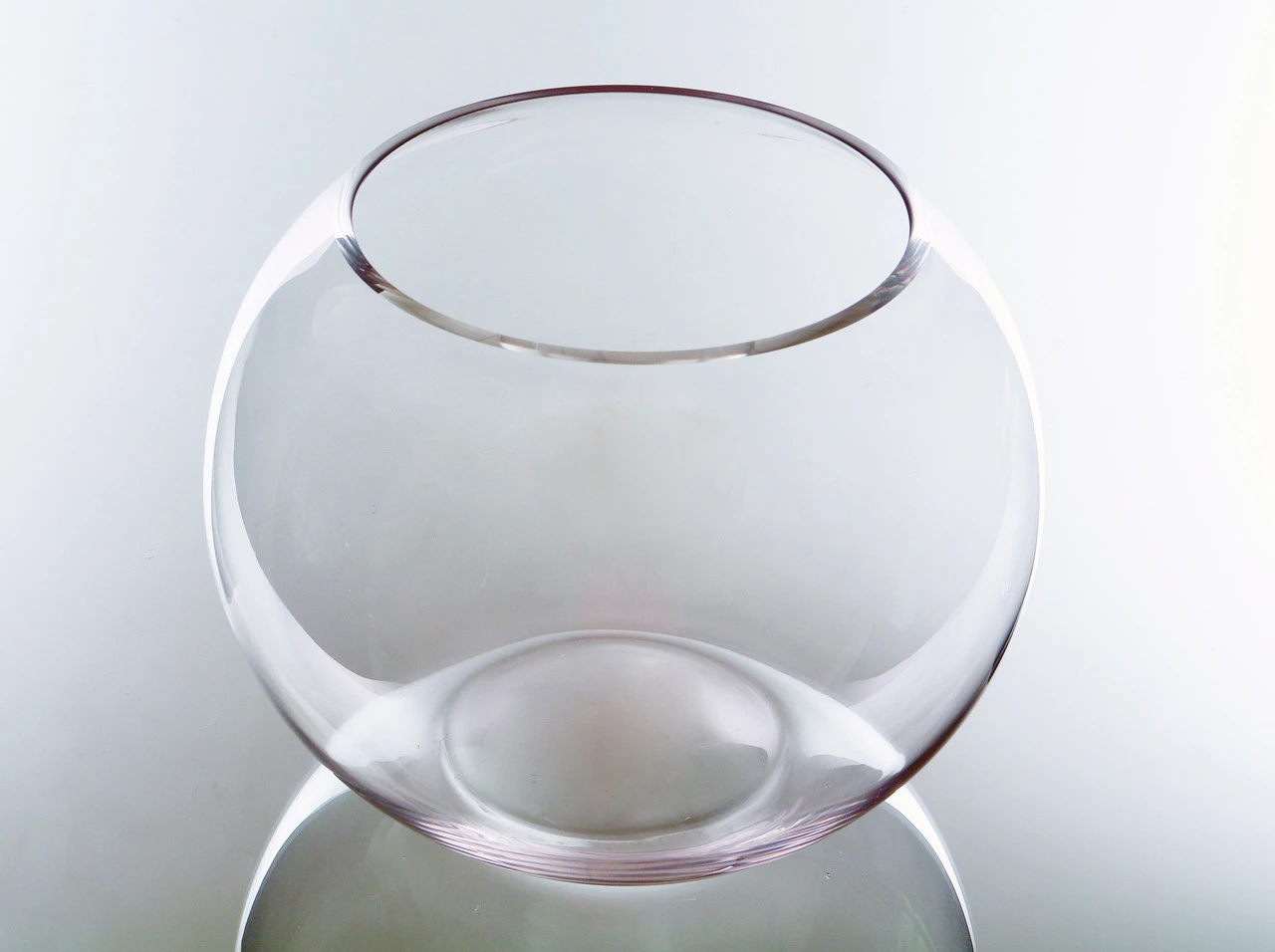12"x10" Bubble Bowl Glass Vase - 2 Pieces 6 12"x10" Bubble Bowl Glass Vase - 2 Pieces - Image 6