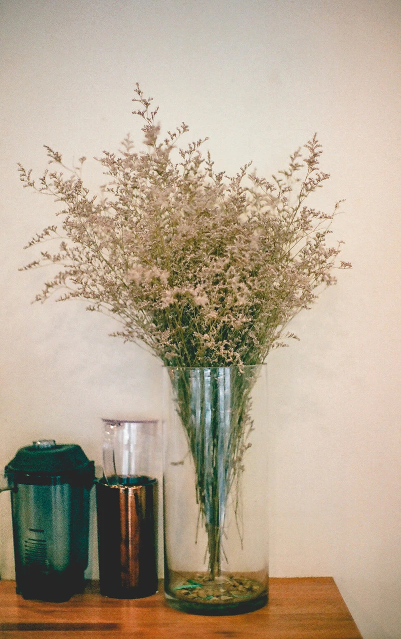 7" X 12" Cylinder Glass Vase - 4 Pieces 6 7" X 12" Cylinder Glass Vase - 4 Pieces - Image 6