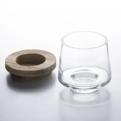 Case Of 6 - Glass Tapered Terrarium Vase With Wood Base, H-6" W-5.5" -Home Decoration Discount terrarium taper up vase wood base gch230 06 3.1000 62933.1663172891.1280.1280